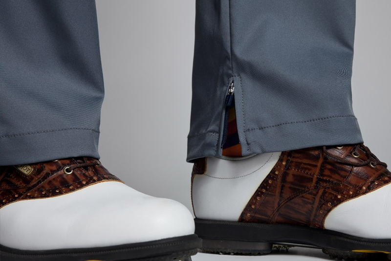Illustration for article titled Golf Pants For All, Even Those Who Are Terrible At Golf